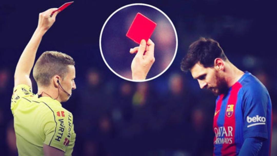 Lý giải hình phạt nhận thẻ đỏ trong bóng đá